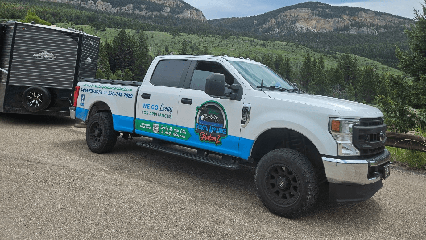 FixSota Appliance Solutionz truck and trailer